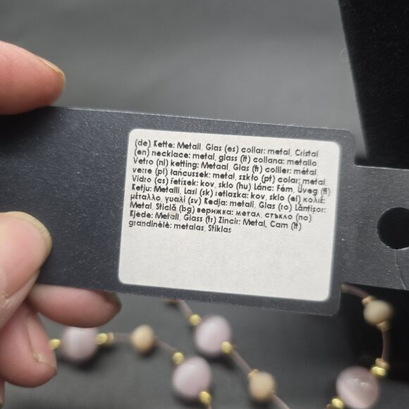 Bijou Brigitte Glass Beaded Necklace Layered 15" Adjustable Boho Pink NEW - Picture 3 of 6